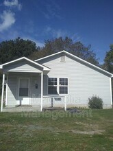 Building Photo - 619 Alexander Ave