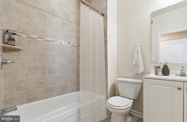 Foto del edificio - 1518 W Diamond St