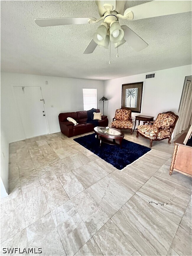 Building Photo - 1400 Pompei Ln