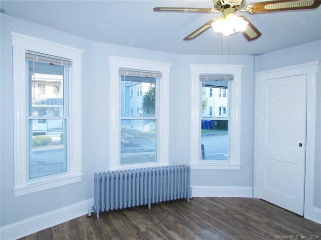 Building Photo - 108 Culvert St