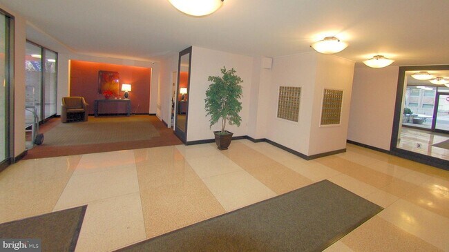 Foto del edificio - 522 21st St NW
