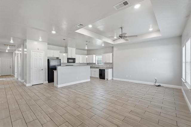 Foto del edificio - 3333 Dalton St