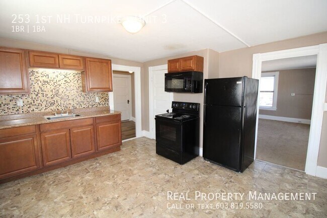 Building Photo - Convenient Northwood 1 Bedroom with Heat/H...