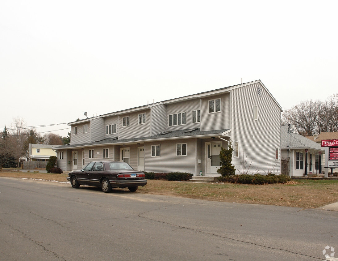 Building Photo - 131 Williams St