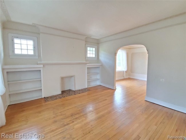 Building Photo - 330 Rivard Blvd