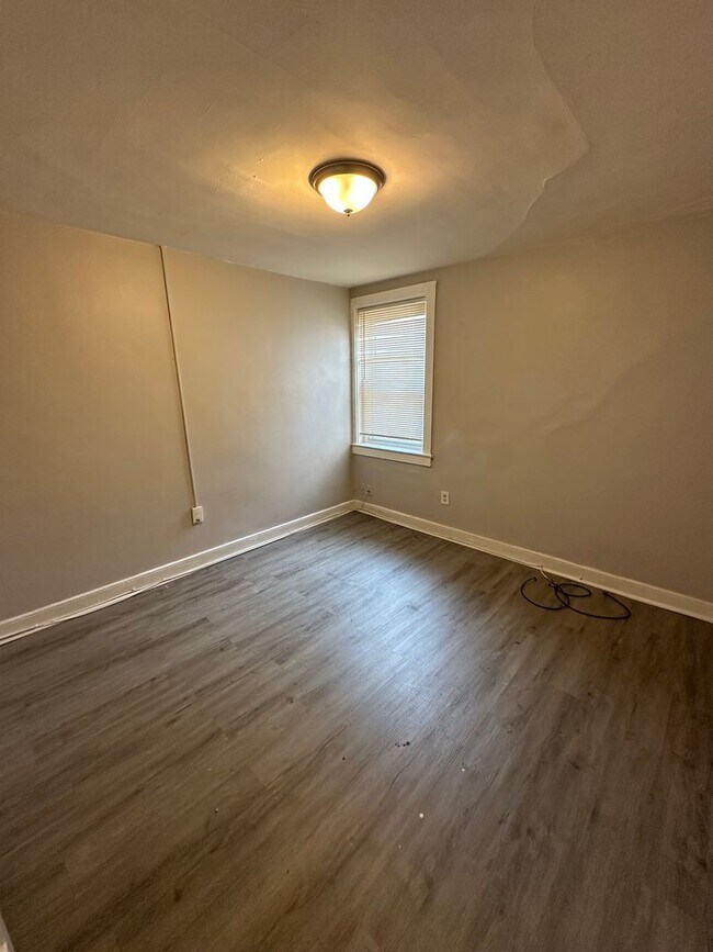 Foto del edificio - 321 N 10th St