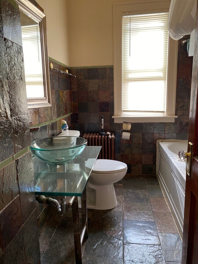 Bathroom - 8543 S Muskegon Ave
