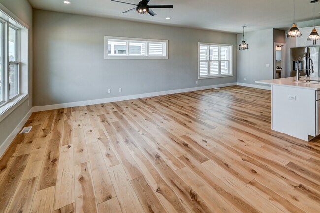 Foto del edificio - 4863 Lacy Rd