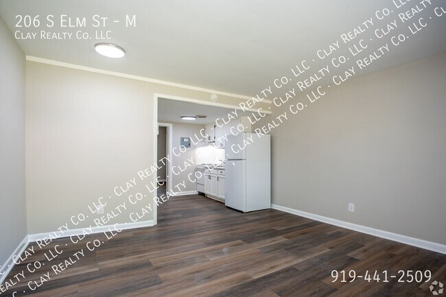 Foto del edificio - 206 S Elm St