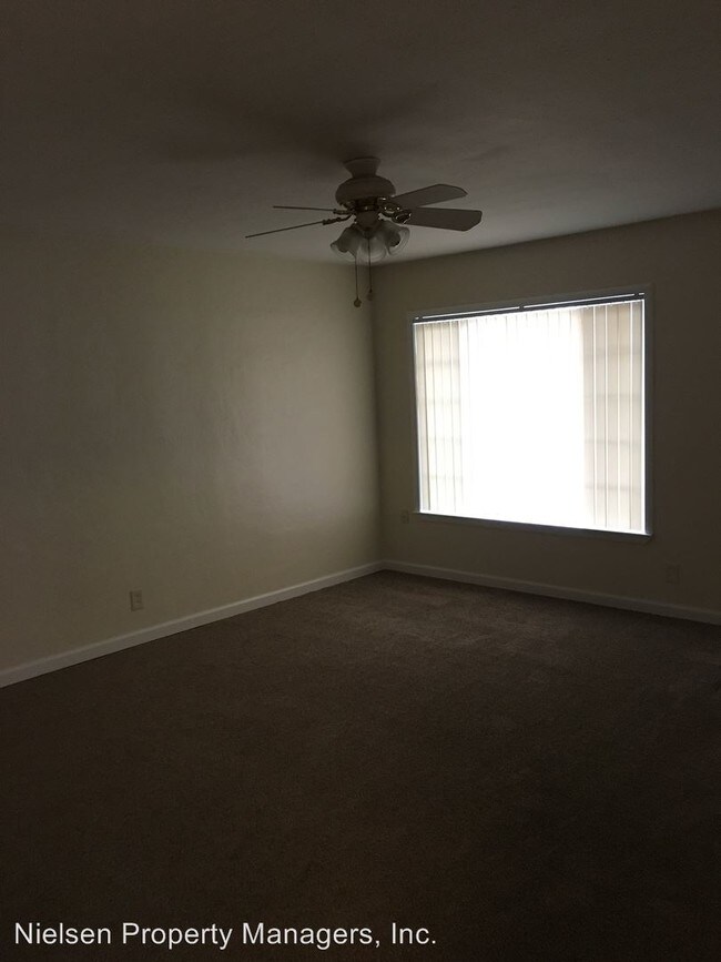 Foto del edificio - 1706 Madrone Ave