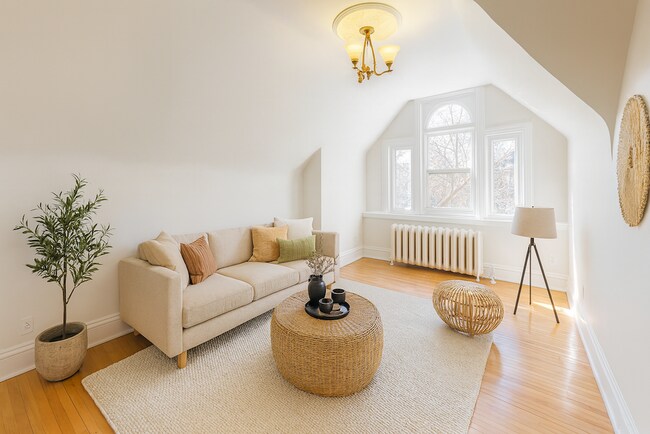 Photo de l'intérieur - 50 & 52 MacLaren