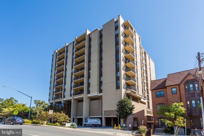 Foto del edificio - 4242 East-West Hwy