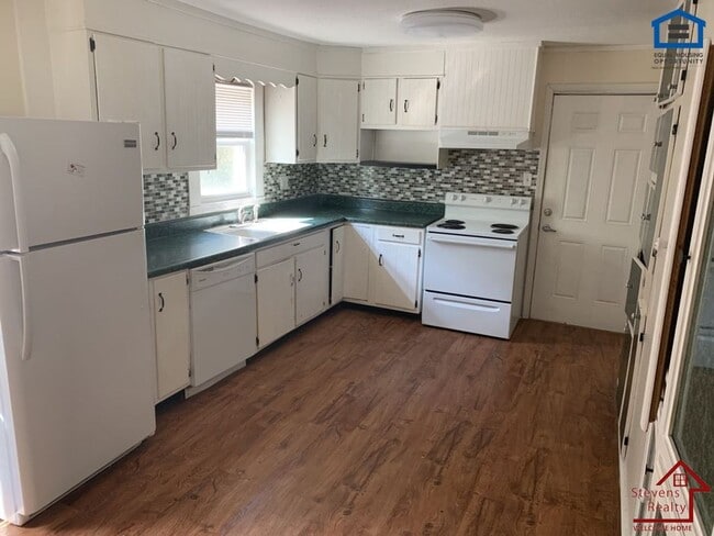 Building Photo - 3427 S Haven Rd