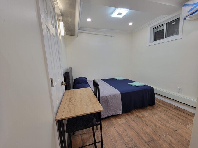 Foto del edificio - 4727 39th Pl