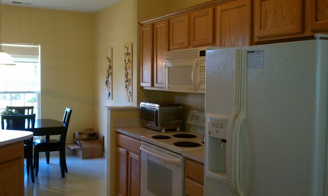 Building Photo - 9763 Mallard Glen Dr