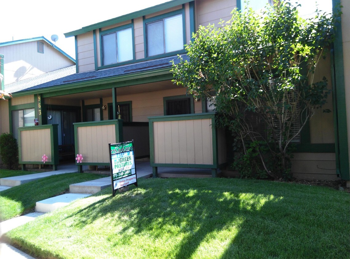 Foto principal - 957 Tyler Way