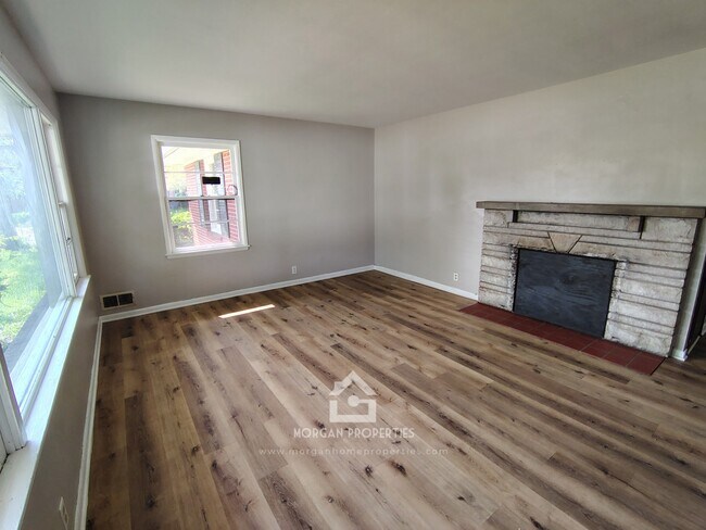 Building Photo - 2634 Brown St