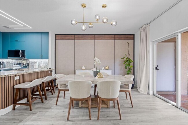 Foto del edificio - 5725 NW 114th Path