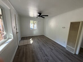 Building Photo - 3 Arapahoe Pl