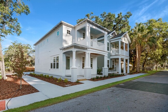 Foto del edificio - 1227 NW 4th Pl