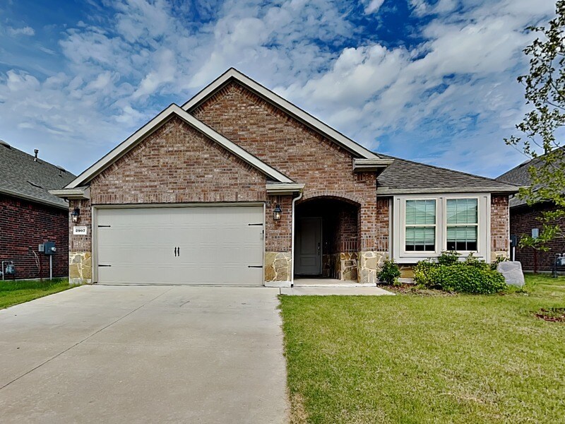 Photo - 2907 Brady Starr Dr
