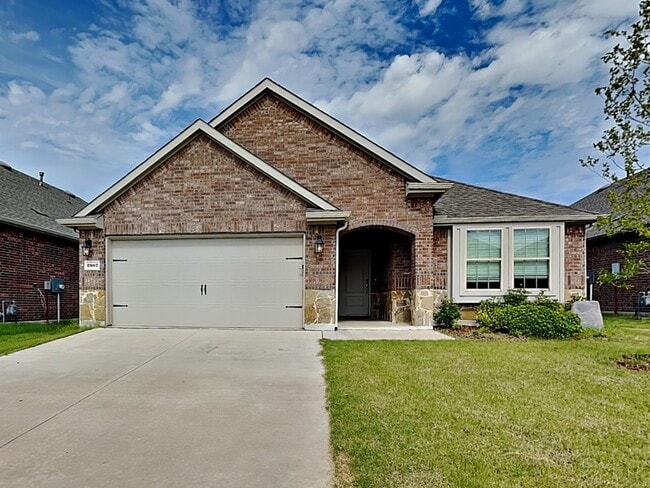 Photo - 2907 Brady Starr Dr House