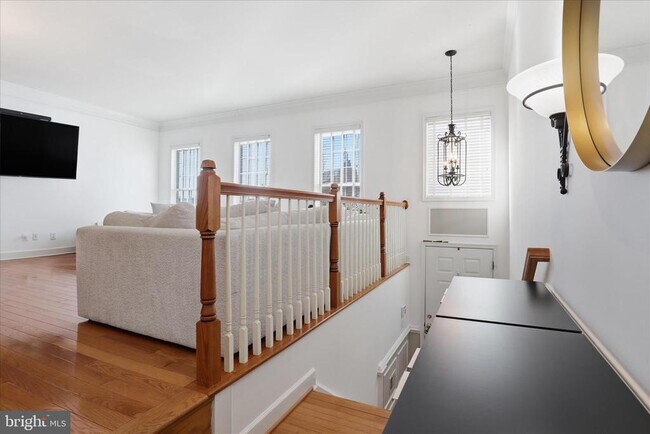 Foto del edificio - 9285 Laurel Ridge Crossing Rd