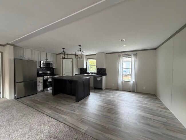 Foto del edificio - 3211 Willow Ln