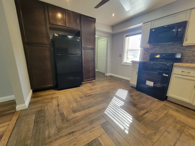 Foto del edificio - Beautiful 2 bed home