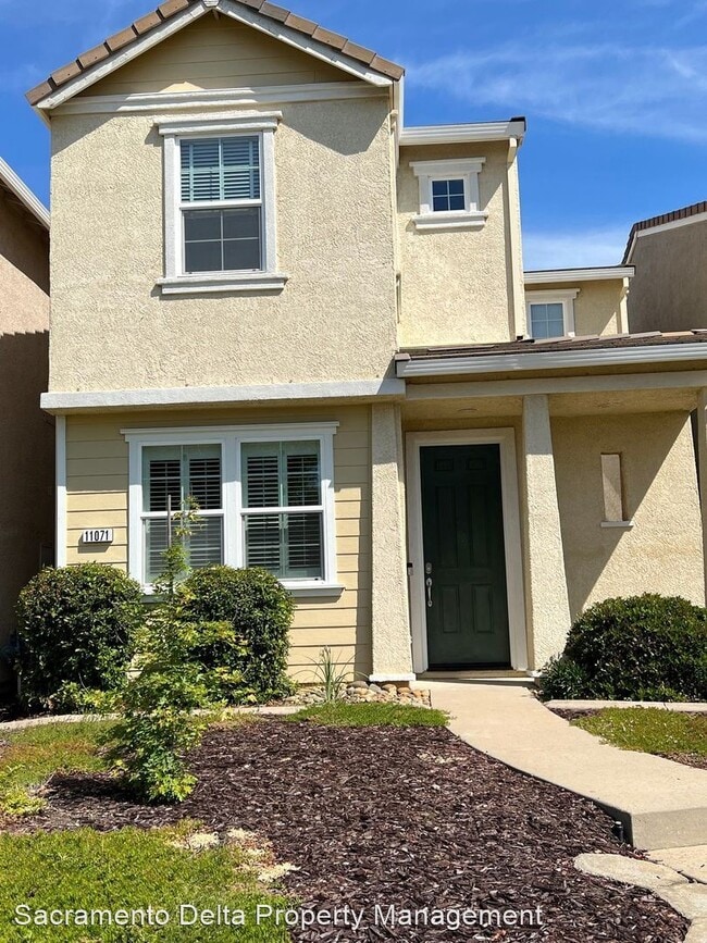 Building Photo - 3 br, 2.5 bath House - 11071 International...