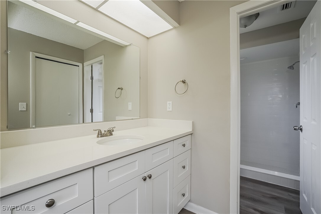 Foto principal - 4028 SE 2nd Ave