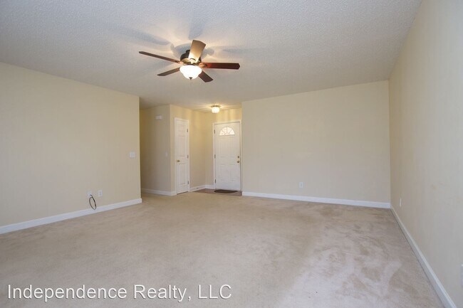 Building Photo - 3 br, 2 bath House - 121 Buckhead Run