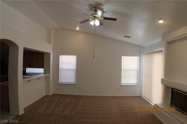 Building Photo - 1621 Blanco Dr