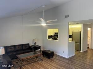 Foto del edificio - 79 Cypress Pond Rd