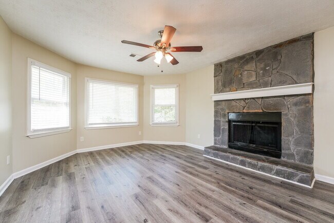 Foto del edificio - 1477 Cherry Hill Rd SW