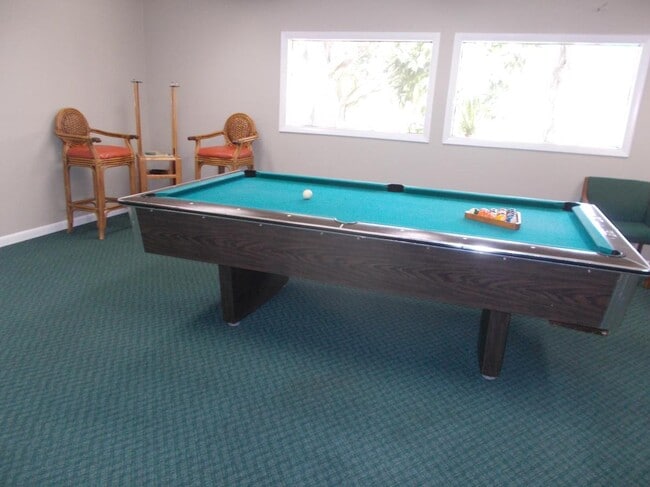 Game room - 4261 Island Cir