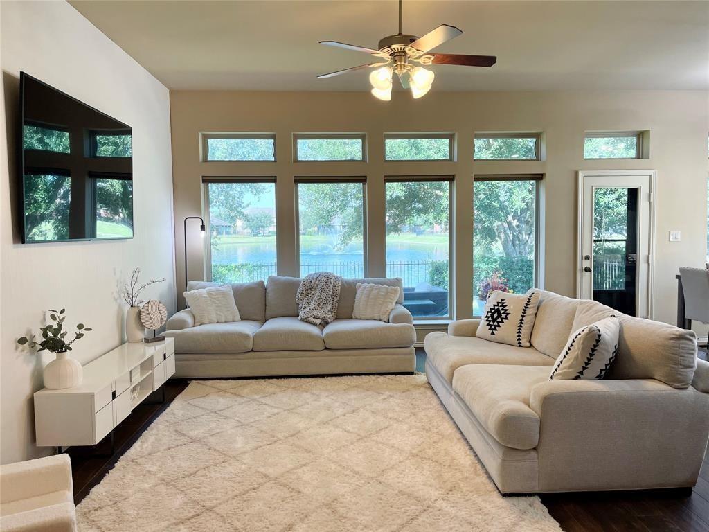 Foto principal - 25443 Lockspur Dr