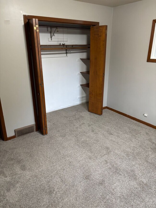 Foto del edificio - Eacker Rentals (1730 S 17th St)