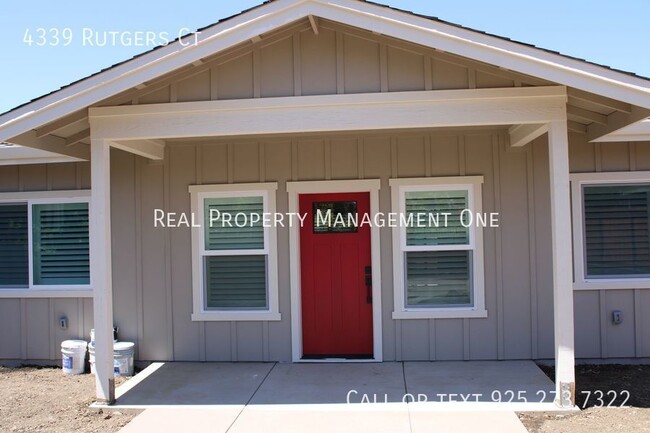 Building Photo - Brand New 2 Bed/2 Bath ADU in Highly Desir...