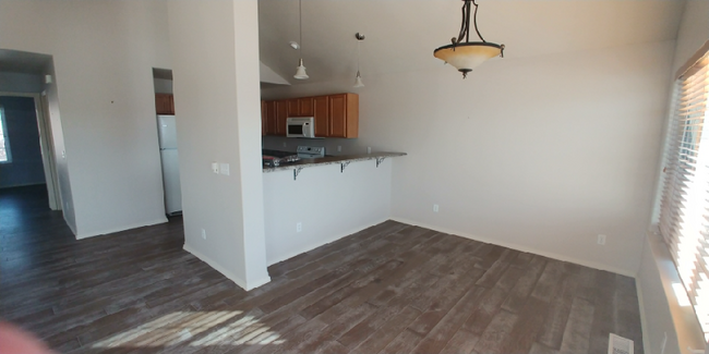 Building Photo - 2958 Warbler Way