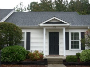 Building Photo - 7032 Reagan Cir
