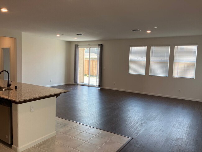 Foto del edificio - Lincoln Lovely