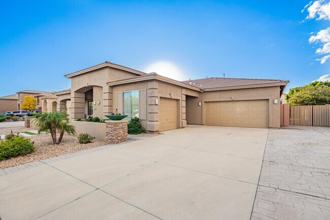 Foto del edificio - 27414 N 22nd Ln