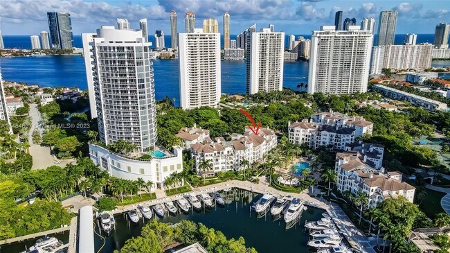 Foto del edificio - 3900 Island Blvd