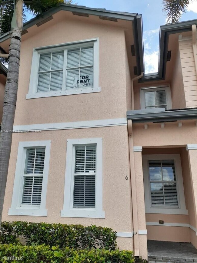 Foto del edificio - 3 br, 2.5 bath House - 2884 SE 2nd Dr Unit...