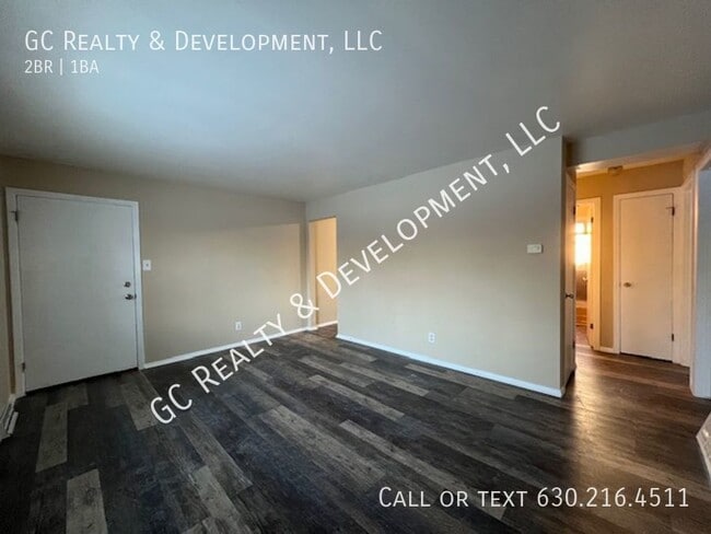 Building Photo - ***EASTSIDE GENEVA LOCATION / 2 BDRM / 1 B...