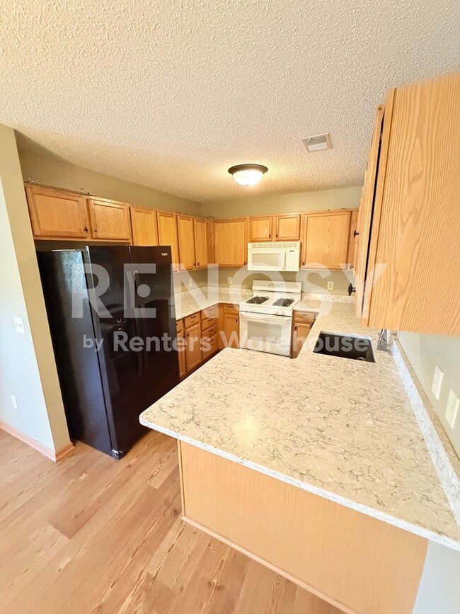Building Photo - 1579 Serenity Ln