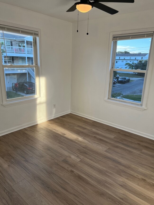 Foto del edificio - 9604 19th Bay St