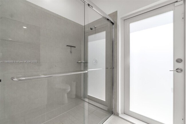 Foto del edificio - 18430 SW 136th Ct