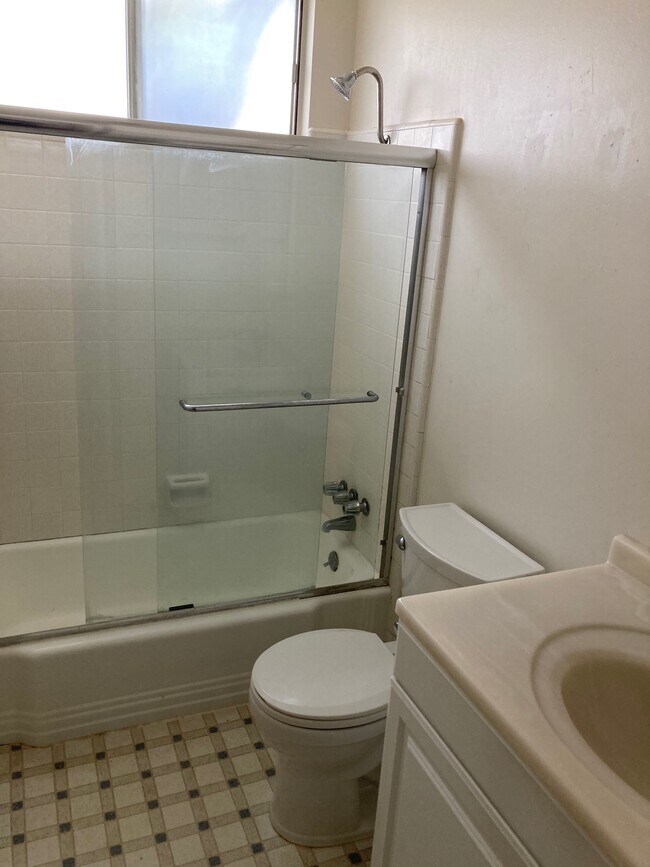 Bathroom - 316 Oceano Ave
